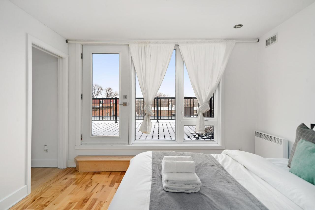 Frontenac By Restavio * Montréal